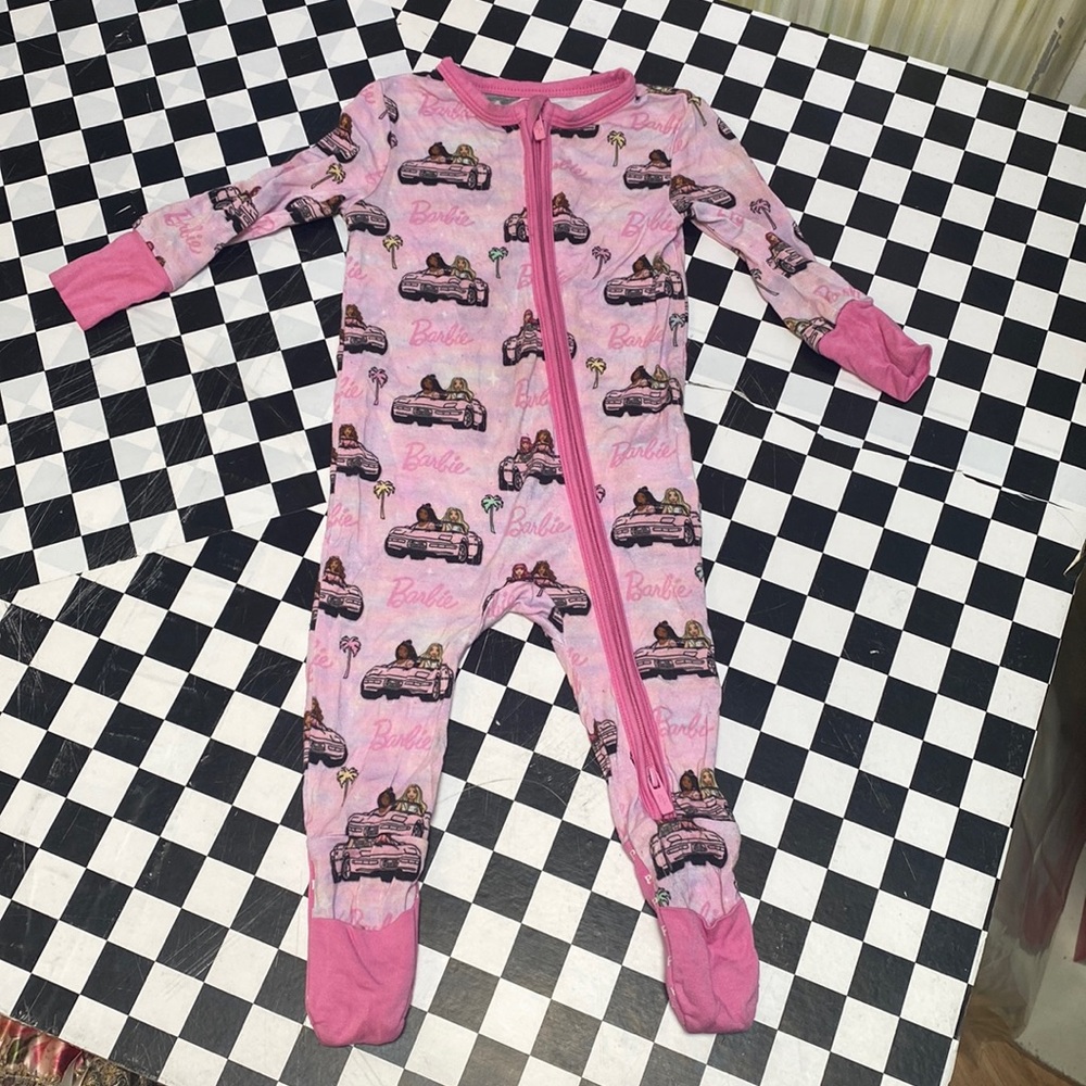 Posh peanut Barbie sleeper